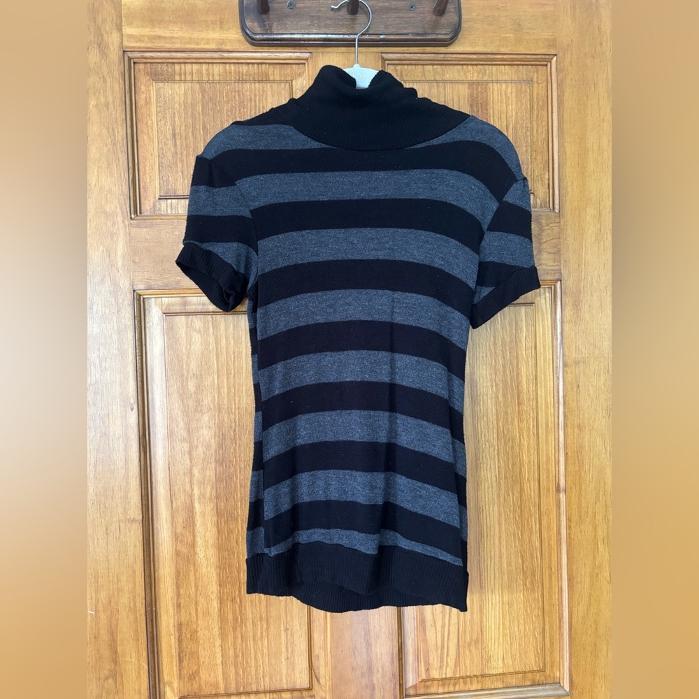 Striped Black and Gray Short Sleeve Sweater